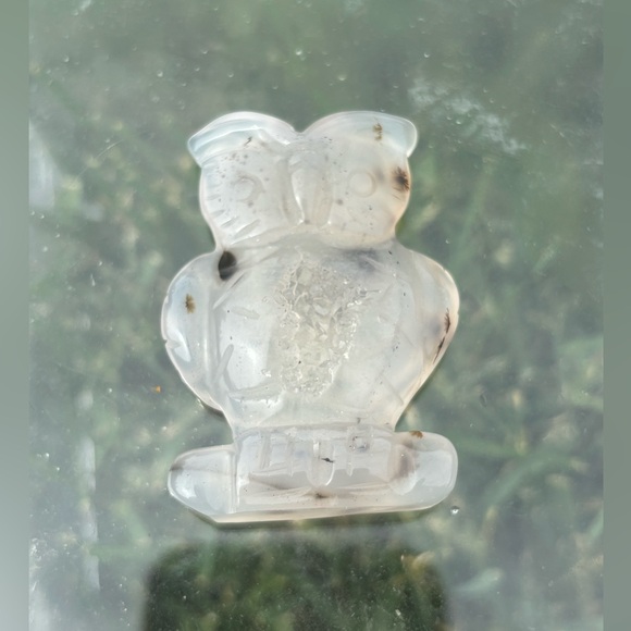Druzy Agate Owl Carving✨ - Picture 4 of 4